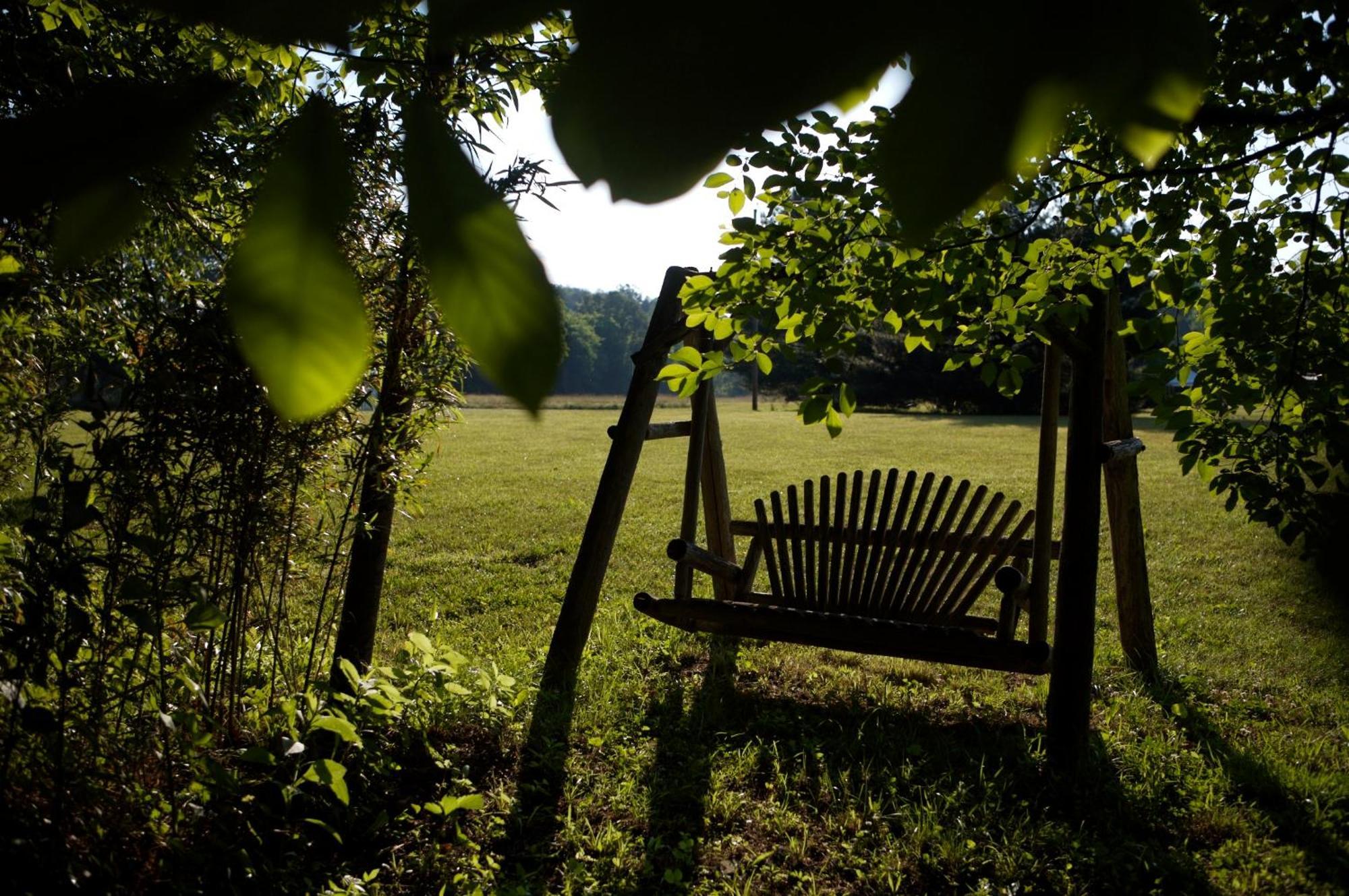 Creekwalk Inn Bed And Breakfast With Cabins Cosby エクステリア 写真